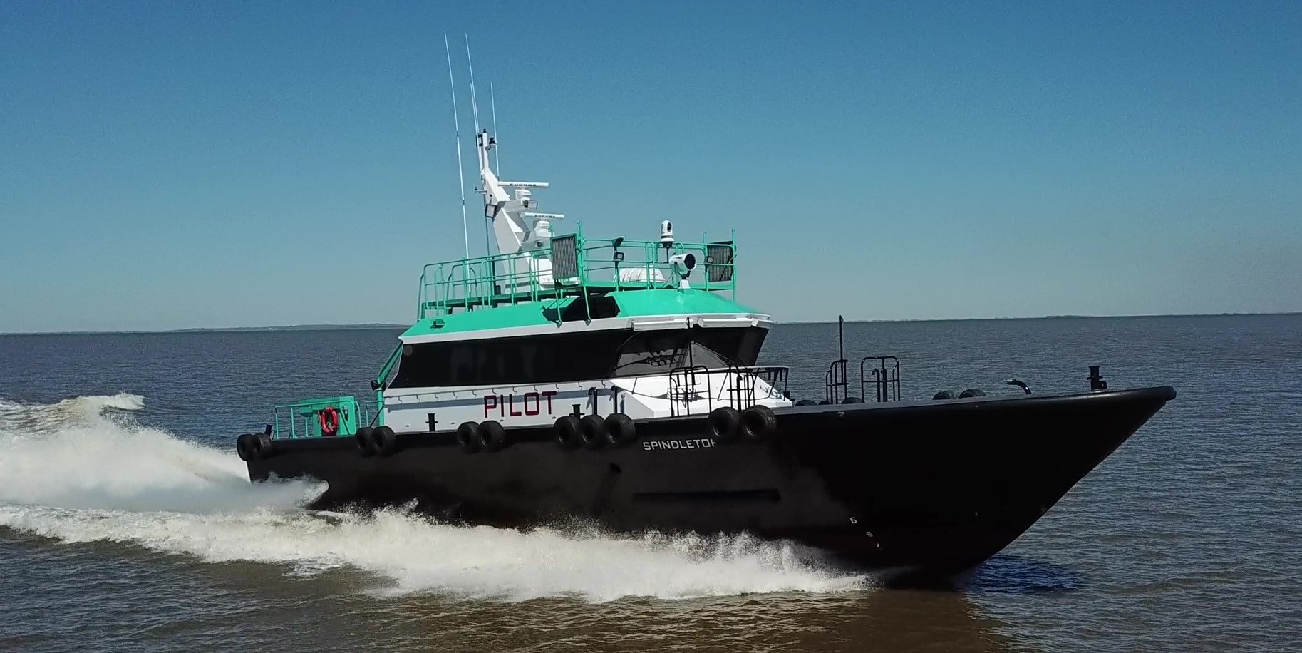 105-foot high-speed aluminum crew transfer vessel